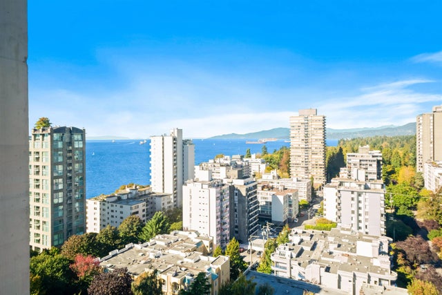 1850 Comox Street 2006, Vancouver