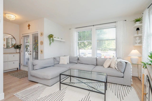 15956 86a Avenue 105, Surrey