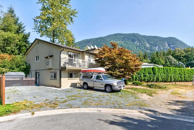 808 Ramona Place 1, Harrison Hot Springs