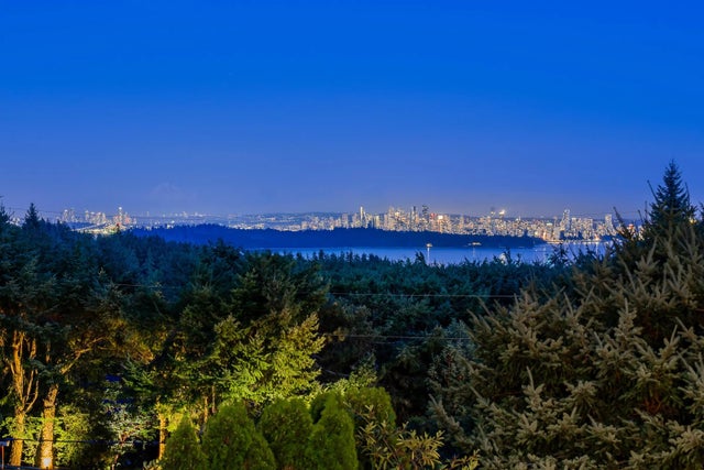 4375 Woodcrest Road, West Vancouver