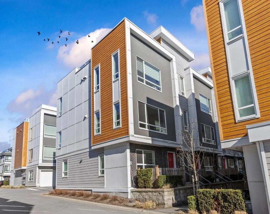 19628 55a Avenue 22, Langley