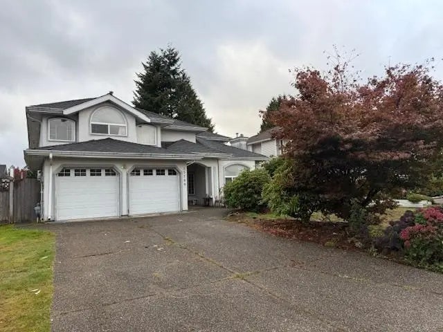 15780 99a Avenue, Surrey