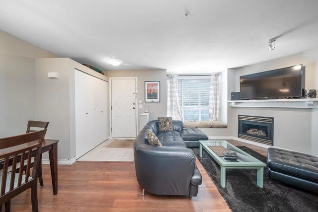 1015 Lynn Valley Road 15, North Vancouver