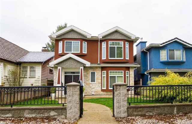 728 E 49th Avenue, Vancouver