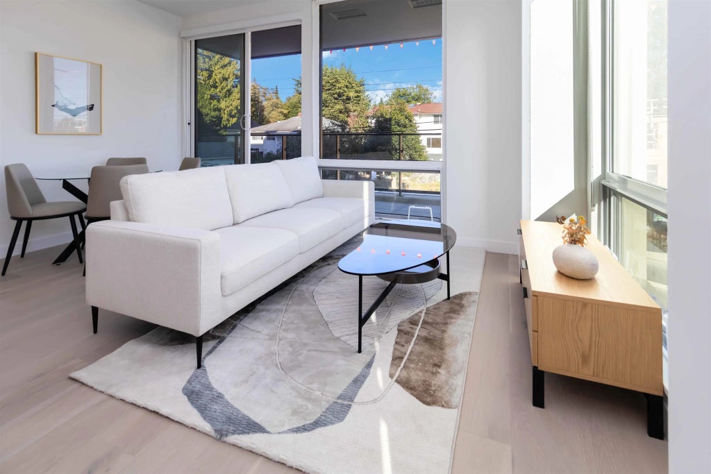 5212 Cambie Street 206, Vancouver