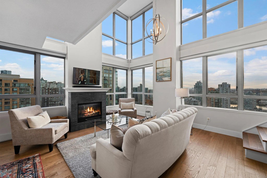 1238 Richards Street 2204, Vancouver