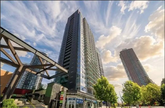 13655 Fraser Highway 1905, Surrey