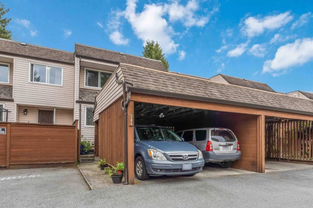 5074 201a Street 305, Langley