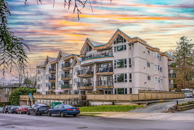 11595 Fraser Street 205, Maple Ridge