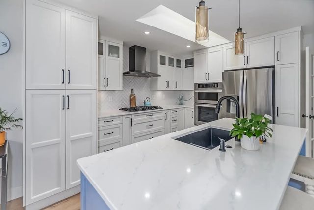 22987 123b Avenue, Maple Ridge