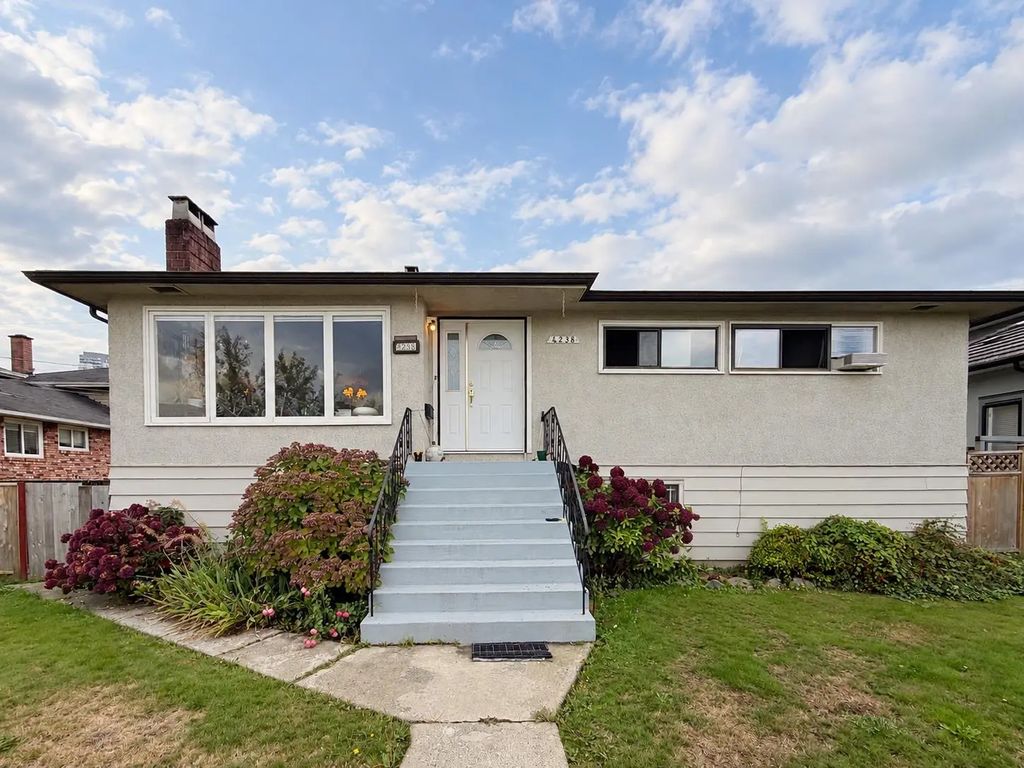 4238 Price Crescent, Burnaby