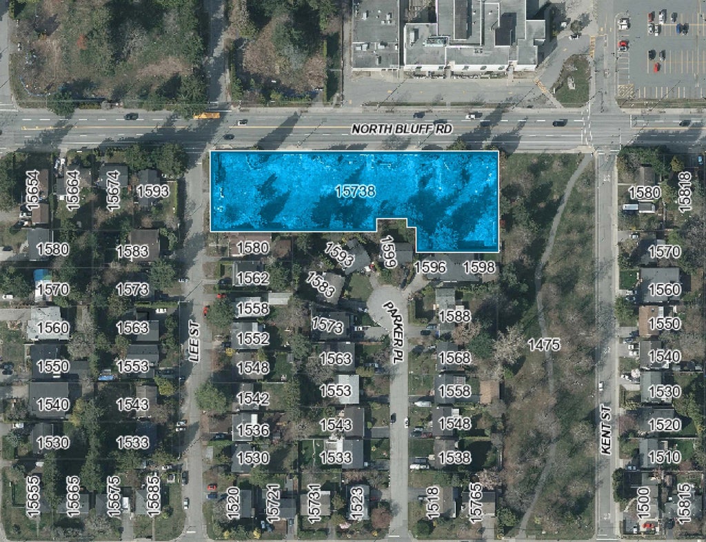 15738 North Bluff Road, White Rock