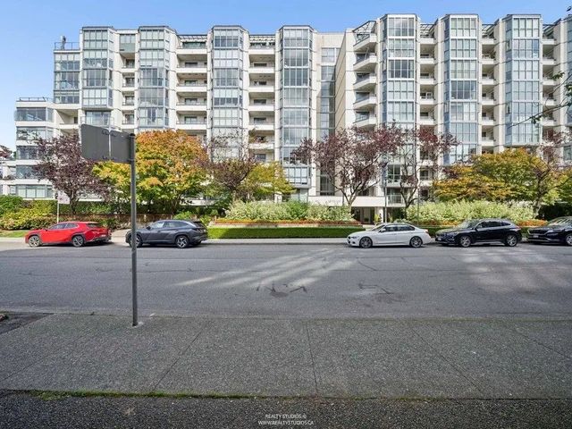 456 Moberly Road 215, Vancouver