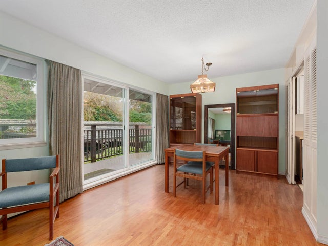 555 W 28th Street 308, North Vancouver