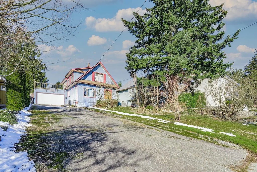 1027 Nanaimo Street, New Westminster