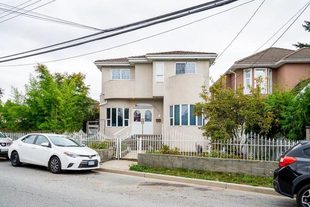 3288 School Avenue, Vancouver