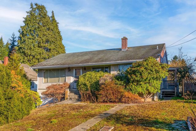 13817 Berg Road, Surrey