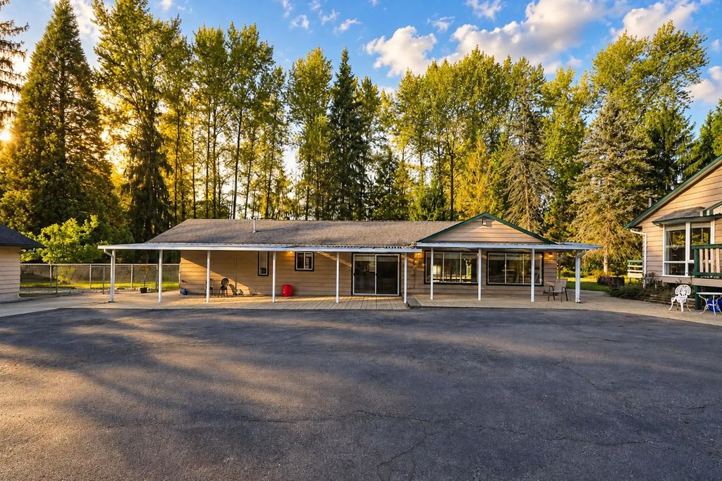 12406 254 Street, Maple Ridge