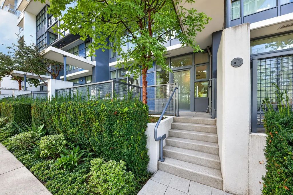 8633 Capstan Way 3, Richmond