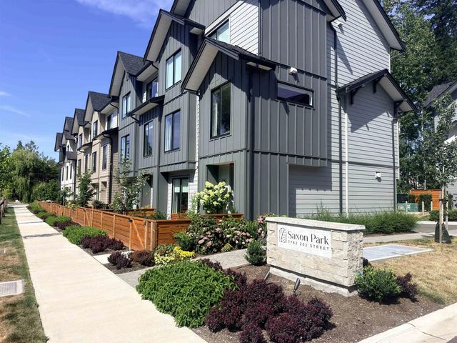 7762 203 Street 11, Langley
