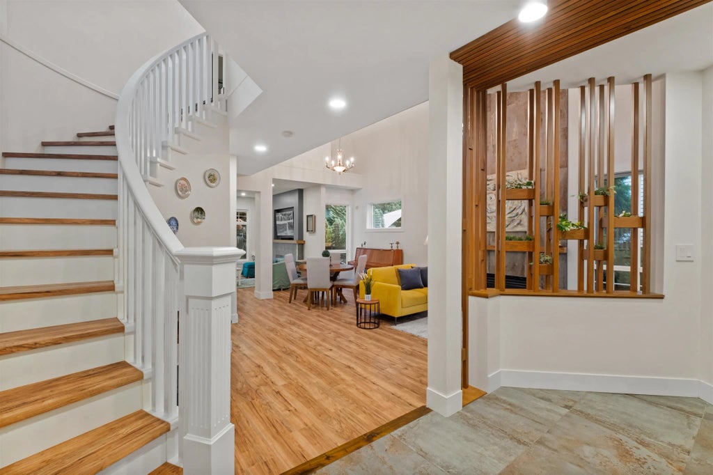 1693 Arbutus Place, Coquitlam