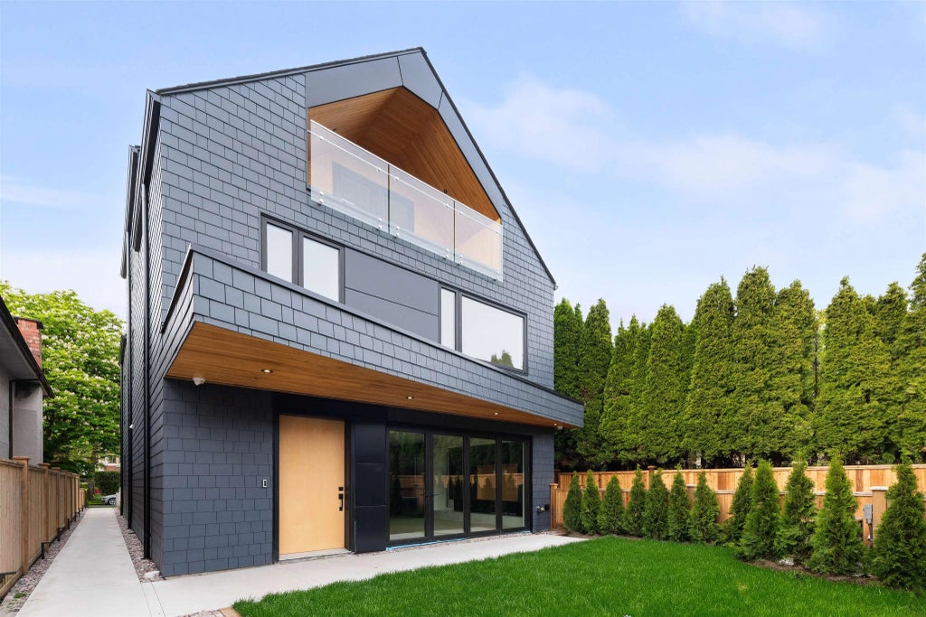 2764 W 14th Avenue 2, Vancouver