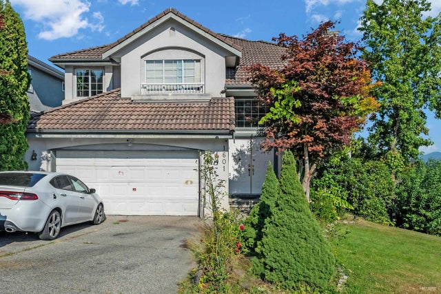 1601 Pinetree Way, Coquitlam
