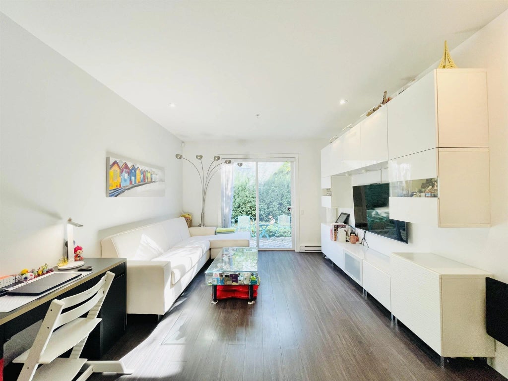 6868 Burlington Avenue 35, Burnaby