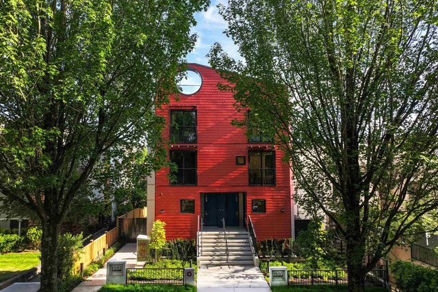 1550 E 3rd Avenue 101, Vancouver