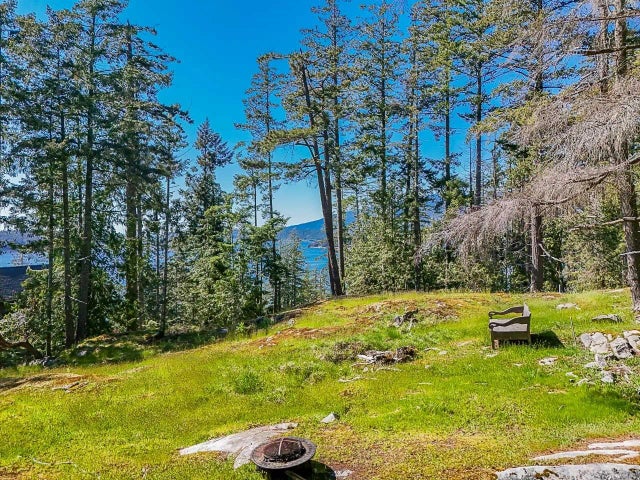 1795 Emily Lane, Bowen Island