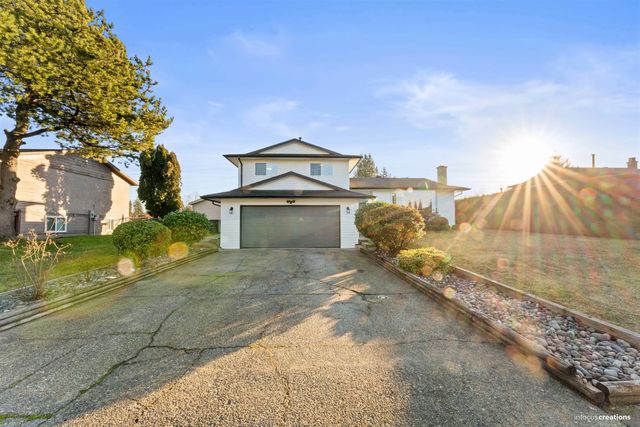 15796 95a Avenue, Surrey