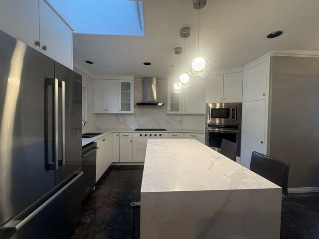 55 Falaise Place, Vancouver