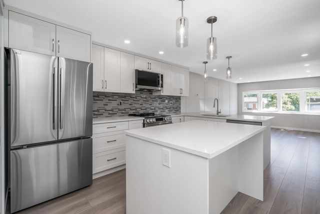 1840 160 Street 222, Surrey