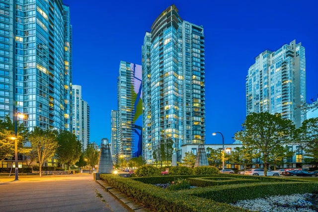 1438 Richards Street 2306, Vancouver