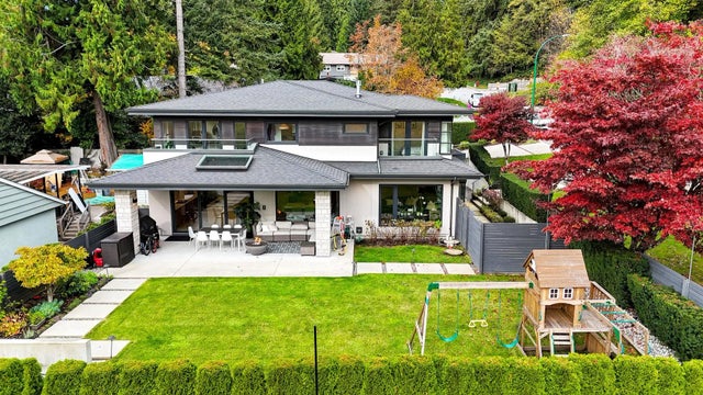 5141 Sarita Avenue, North Vancouver