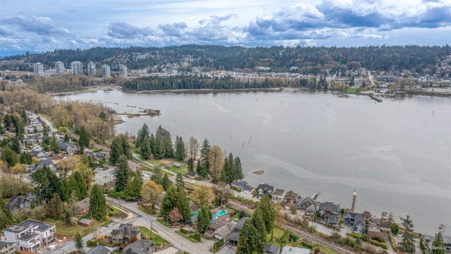 663 Foresthill Place, Port Moody