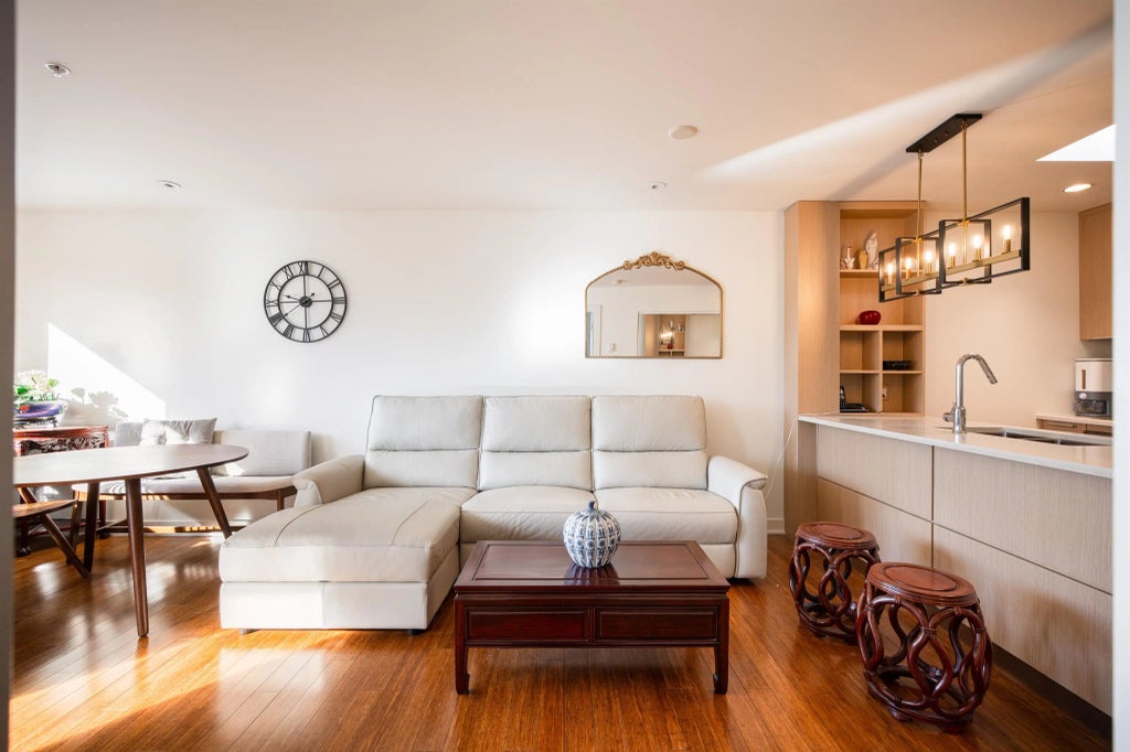 2481 Waterloo Street 403, Vancouver