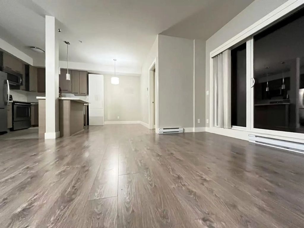 7377 14th Avenue 305, Burnaby