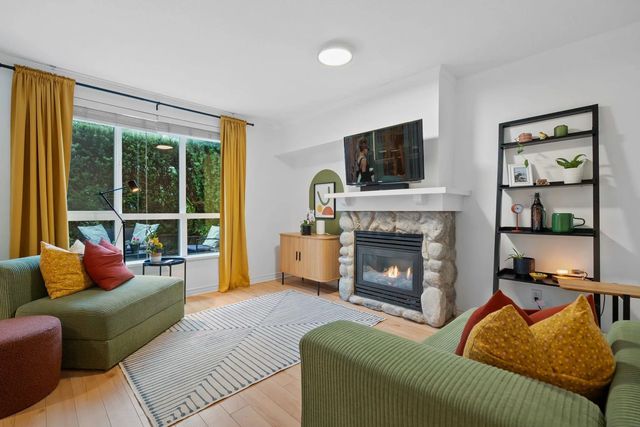 1005 Lynn Valley Road 3, North Vancouver