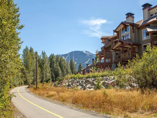 7124 Nancy Greene Drive 25, Whistler