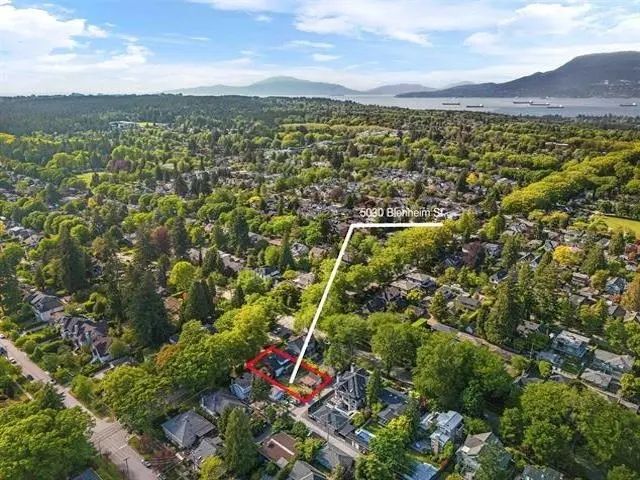 5030 Blenheim Street, Vancouver
