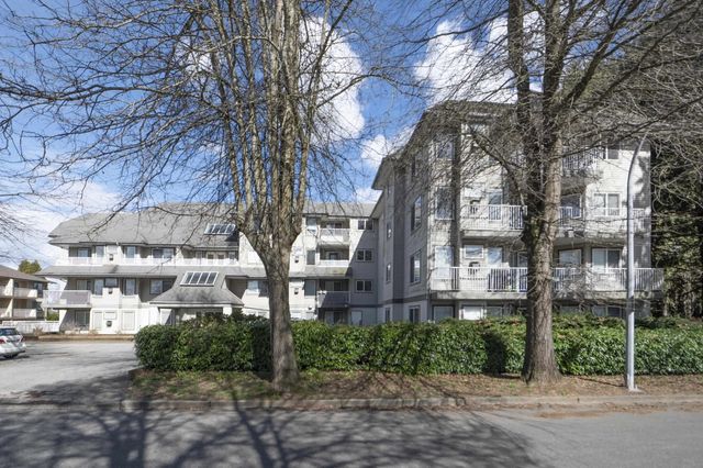 33407 Tessaro Crescent 407, Abbotsford