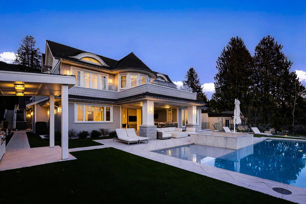 2531 Nelson Avenue, West Vancouver