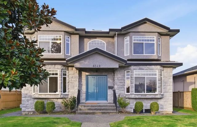 6549 Dunnedin Street, Burnaby