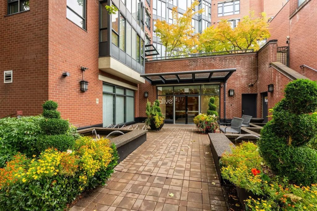 3228 Tupper Street 431, Vancouver