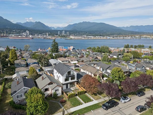 2815 Trinity Street 2, Vancouver