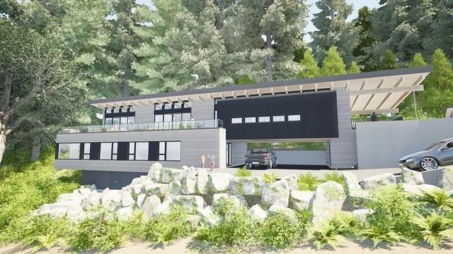 475 Bayview Road, Lions Bay