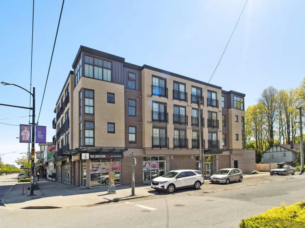 2528 Collingwood Street 208, Vancouver
