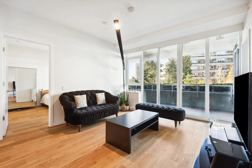 788 Arthur Erickson Place 204, West Vancouver