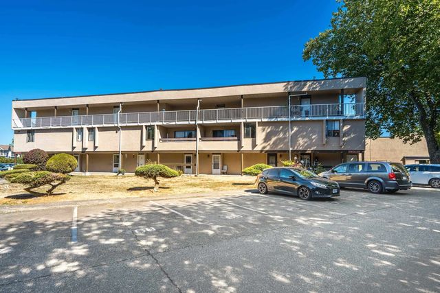 17708 60 Avenue 50, Surrey